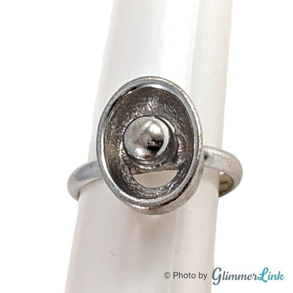 Modernist Dot in Oval Adjustable Silver Tone Ring - Picture 1 of 13